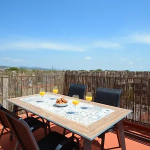  Appartement Beach, Restaurants And Views